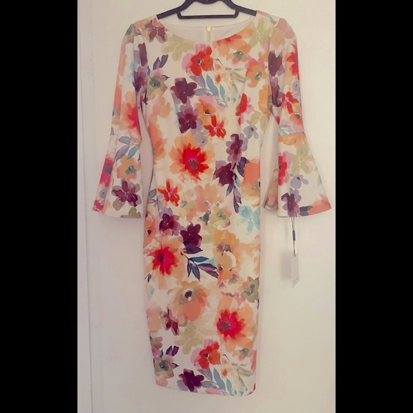 Calvin Klein Dresses & Skirts - Women’s Calvin Klein Floral Dress Size 4